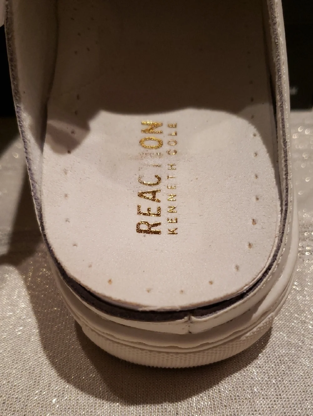 Kenneth Cole NWOT Flats Leather Low-Top Lace Mule Sneakers Open Back Clog Womens